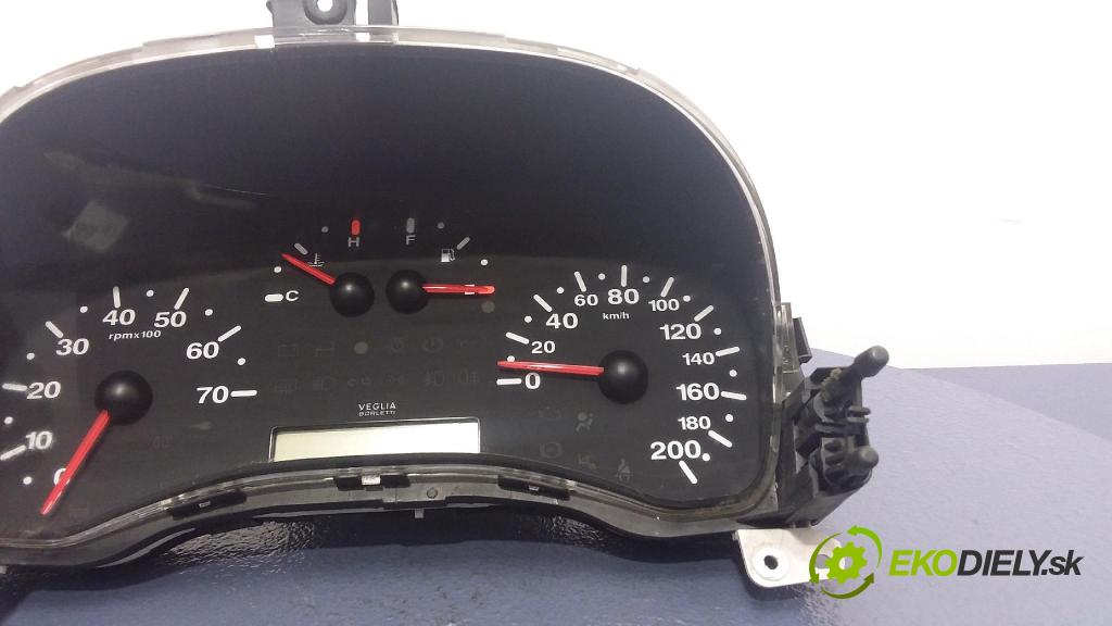 Fiat Doblo 2006 prístrojovka/ budíky 51758840