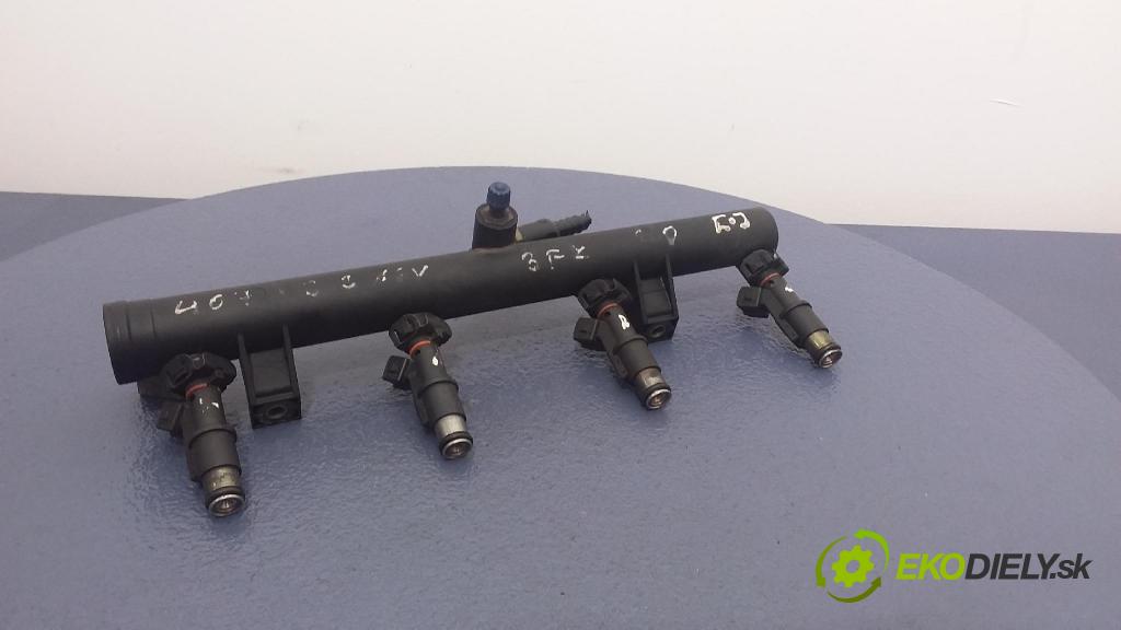 Peugeot 407 2004 lišta Dodávka: 01F004A