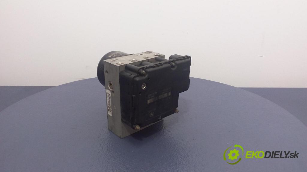 Bmw 330d 2000 čerpadlo ABS x 6751768