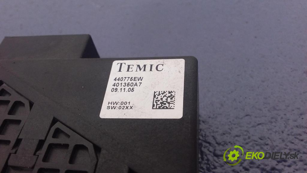 Skoda Fabia 2005 mechanizmus okna Okná: Predné Vľavo: 6Y1959801