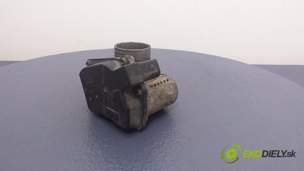 Skoda Fabia 2005 klapka 03C133062B