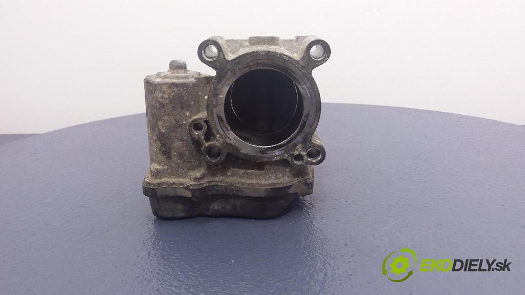 Skoda Fabia 2005 klapka 03C133062B