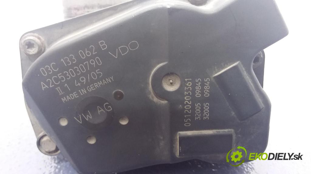 Skoda Fabia 2005 klapka 03C133062B