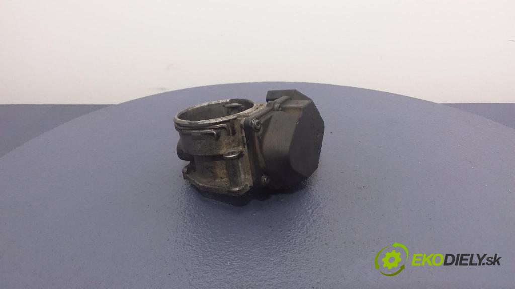 Volkswagen Touran 2006 klapka 03G128063A