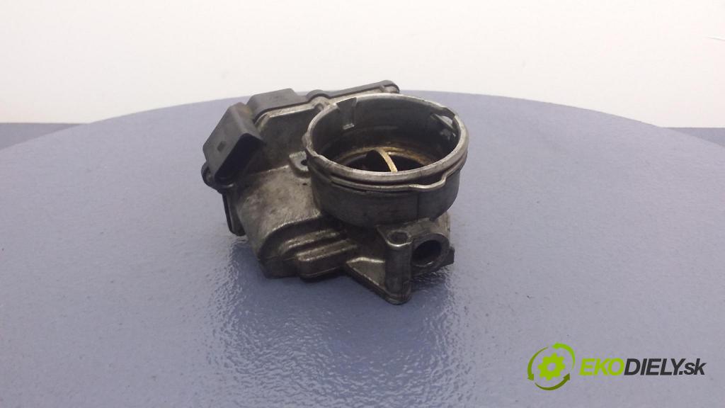 Volkswagen Touran 2006 klapka 03G128063A