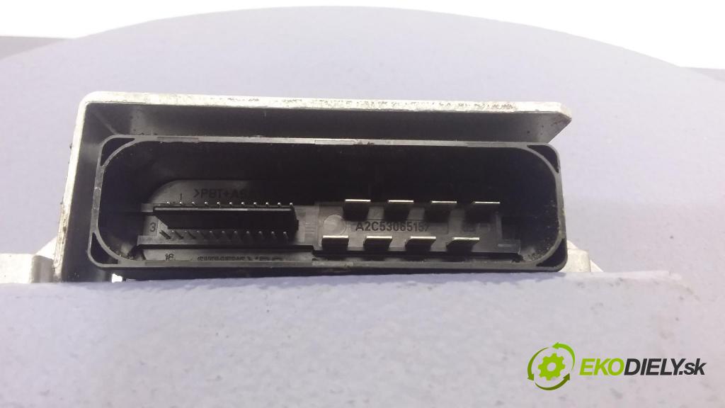 Vw Passat 2005 riadiaca jednotka 3C0907801B