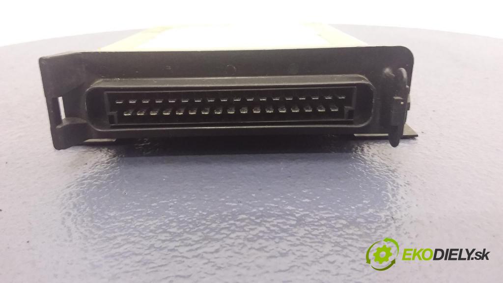 Land rover Range rover 1998 riadiaca jednotka 80516K