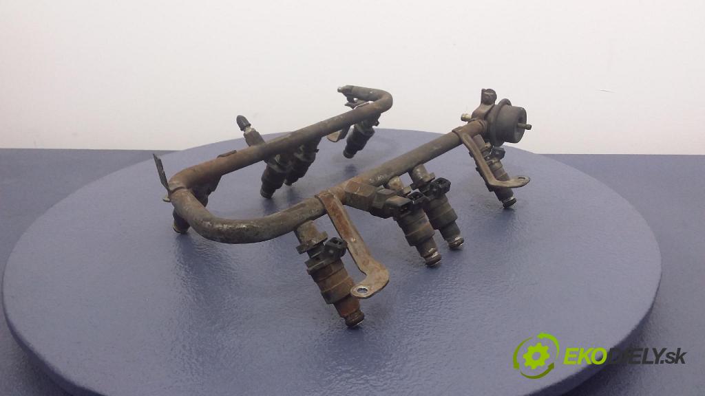 Land rover Range rover 1998 lišta Zásobování D1830GA