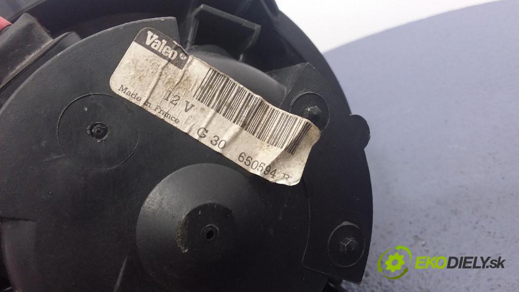 Peugeot 407 2004 ventilátor Vzduch: C22828229