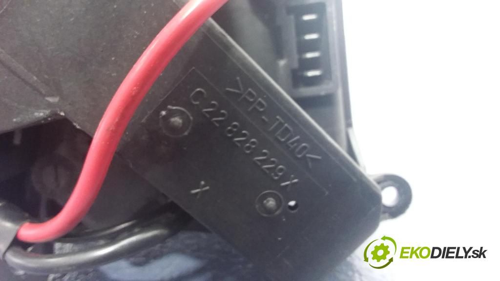 Peugeot 407 2004 ventilátor Vzduch: C22828229