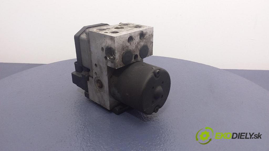 Audi A6 2003 čerpadlo ABS x