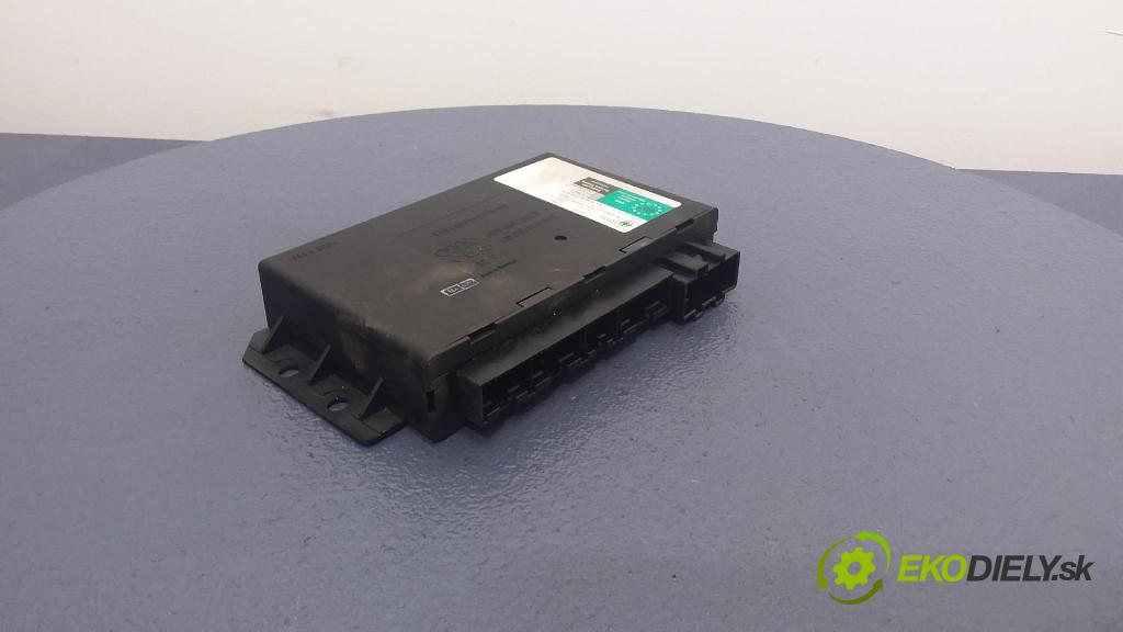 Audi A6 2003 riadiaca jednotka Komfortu 4B0962258B