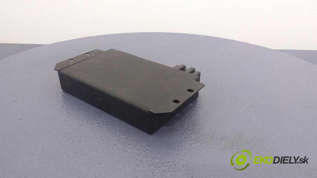 Audi A6 2003 riadiaca jednotka Komfortu 4B0962258B