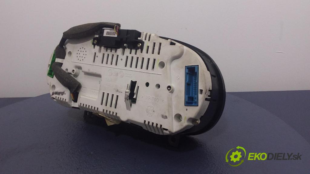 Audi A3 2000 prístrojovka/ budíky 8L0920900F