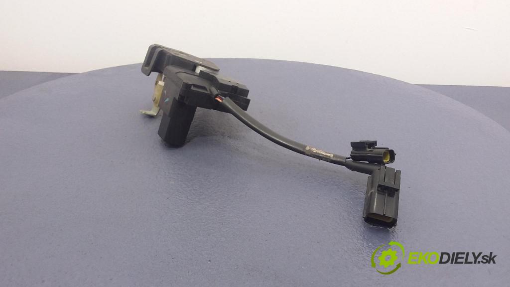 Land rover Range rover 1998 zámok dvere Predné v pravo: 01