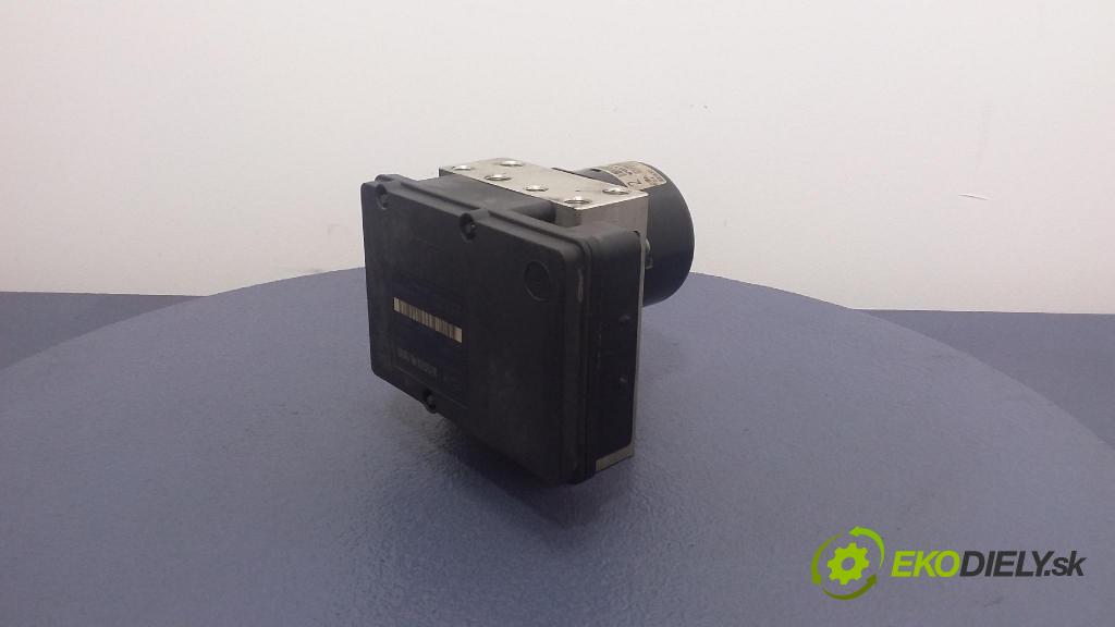 Volvo S60 2007 čerpadlo ABS x 30793445