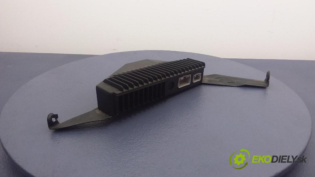 Volvo S60 2007 Zesilovač: 30752259