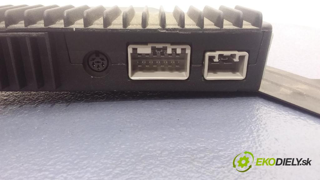 Volvo S60 2007 Zesilovač: 30752259