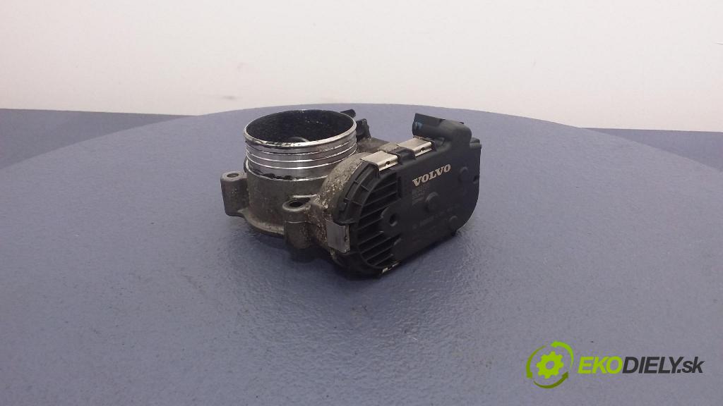 Volvo S60 2007 klapka 8692720