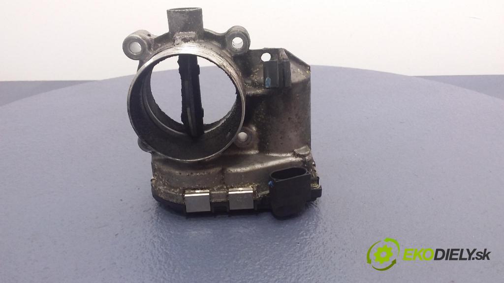 Volvo S60 2007 klapka 8692720