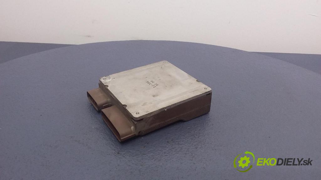 Toyota Avensis 2001 riadiaca jednotka 89871-20030