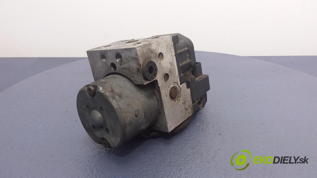 Toyota Avensis 2001 čerpadlo ABS x 44510-05030
