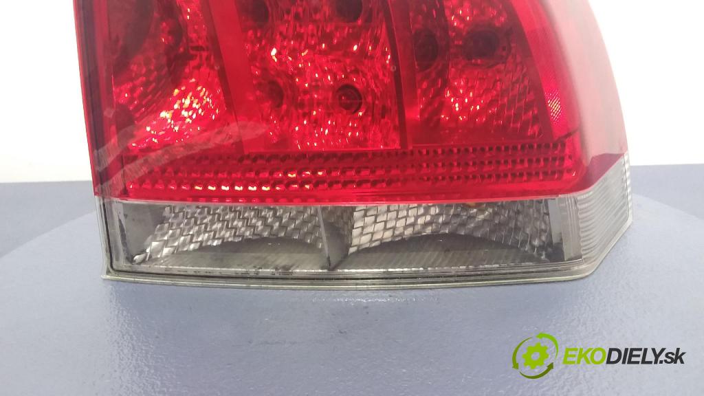 Volvo S60 2007 svetlo / reflektor zad Prava: Vonkajsia: 160998