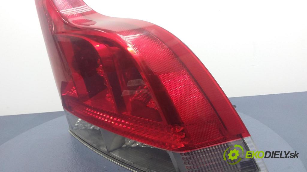 Volvo S60 2007 svetlo / reflektor zad Prava: Vonkajsia: 160998