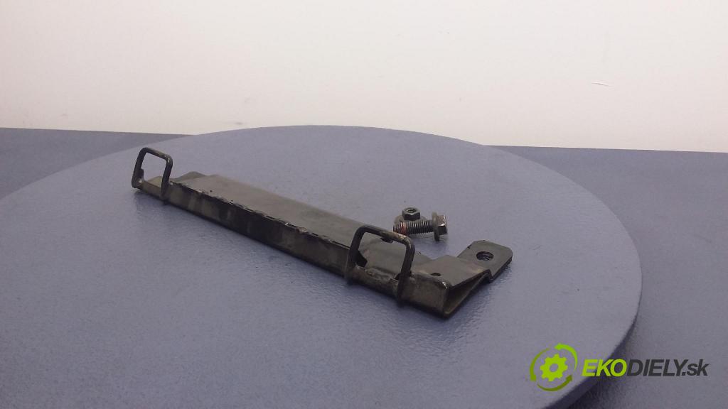 Volvo S60 2007 Sedačka zadný 9208864