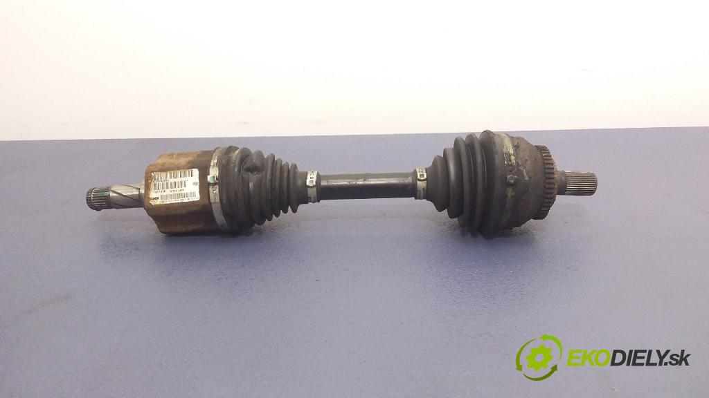 Volvo S60 2007 poloos ľavá Predné P3073090