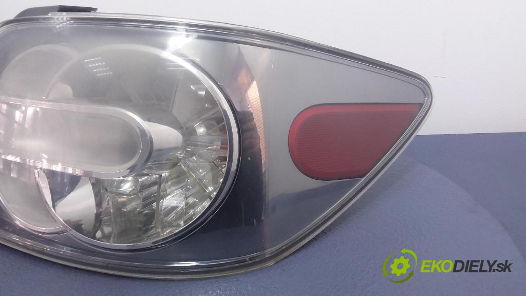 Mazda Cx-7 2008 svetlo / reflektor zad Prava: Vonkajsia: EG21-51150