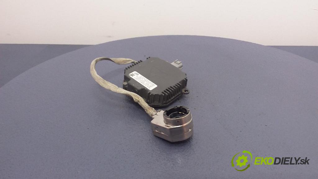 Mazda Cx-7 2008 střídač: NZMKT111LBKA