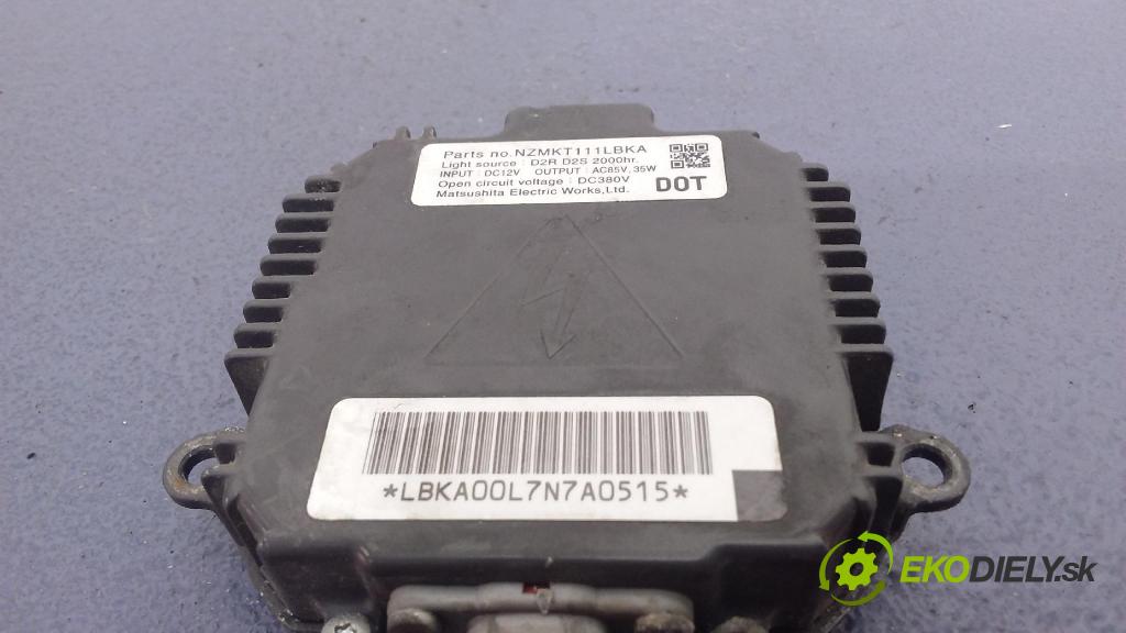 Mazda Cx-7 2008 střídač: NZMKT111LBKA