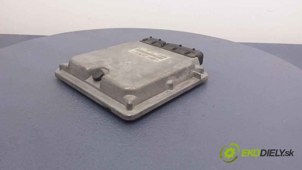 Volkswagen Golf 2002 riadiaca jednotka Motor: 036906013D