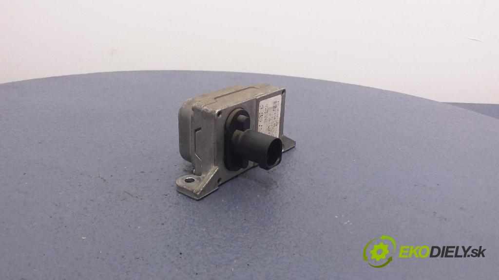 Volkswagen Golf 2002 snímač ESP 1J1907637C