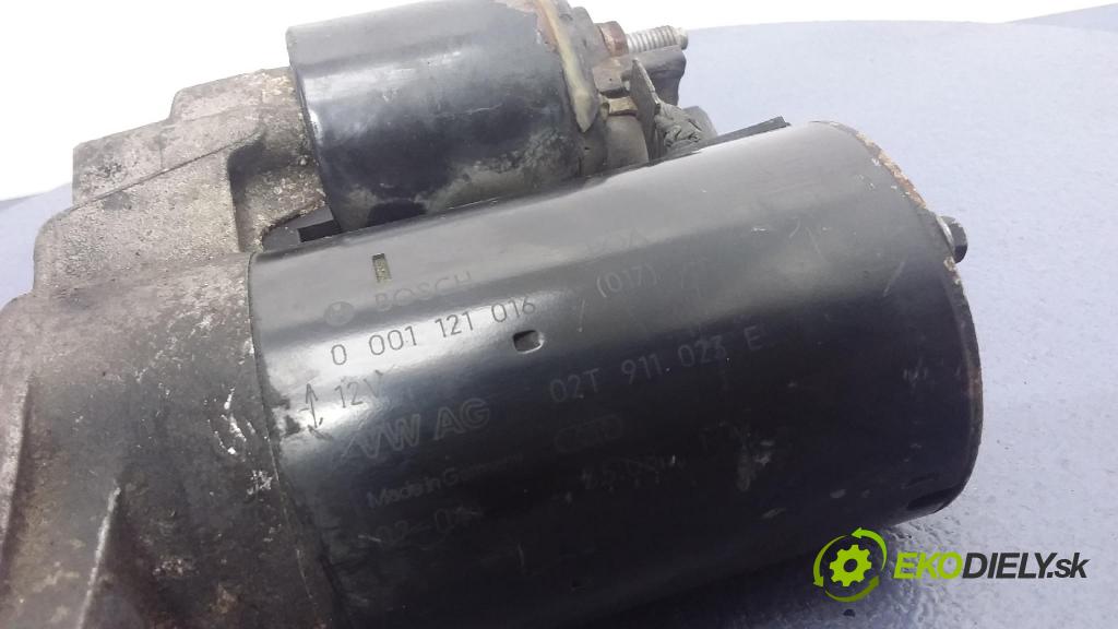 Volkswagen Golf 2002 štartér 02T911023E