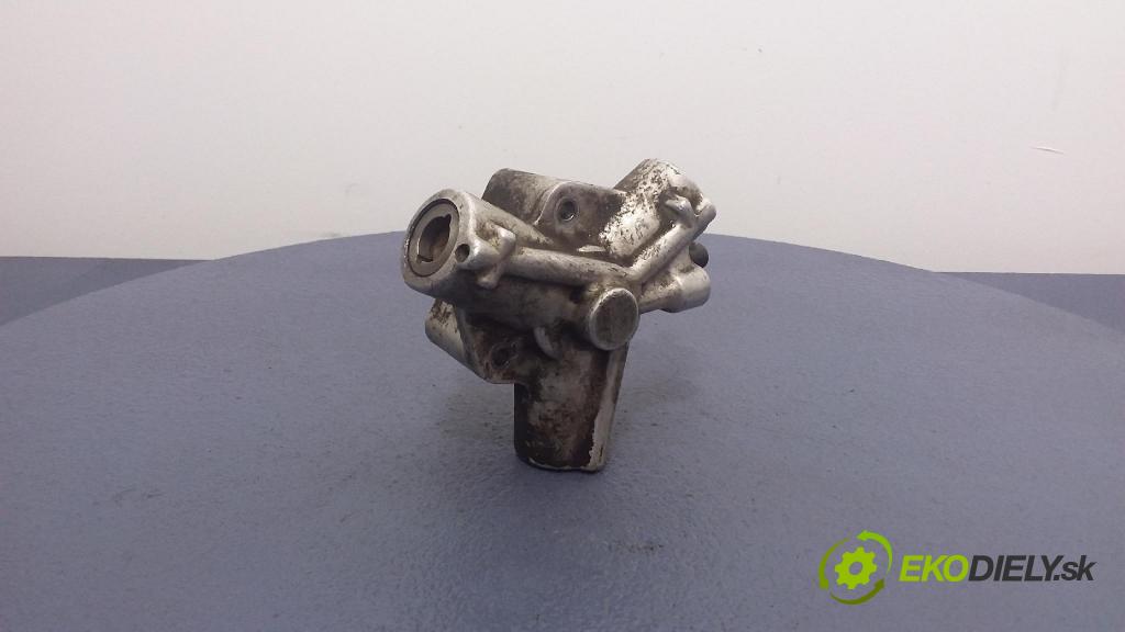 Volkswagen Golf 2002 čerpadlo Palivo: / Systém: Meranie: 036127025J