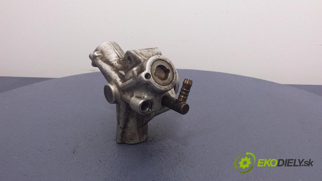 Volkswagen Golf 2002 čerpadlo Palivo: / Systém: Meranie: 036127025J