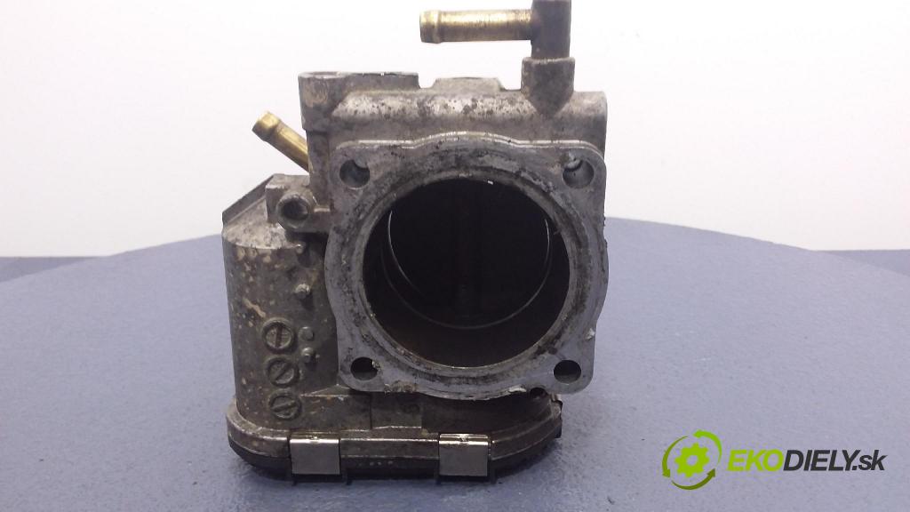 Volkswagen Golf 2002 klapka 036133062D