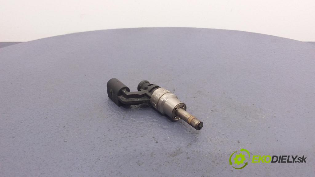 Volkswagen Golf 2002 vstrek 0261500005