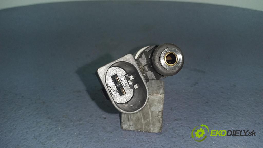 Volkswagen Golf 2002 vstrek 0261500005