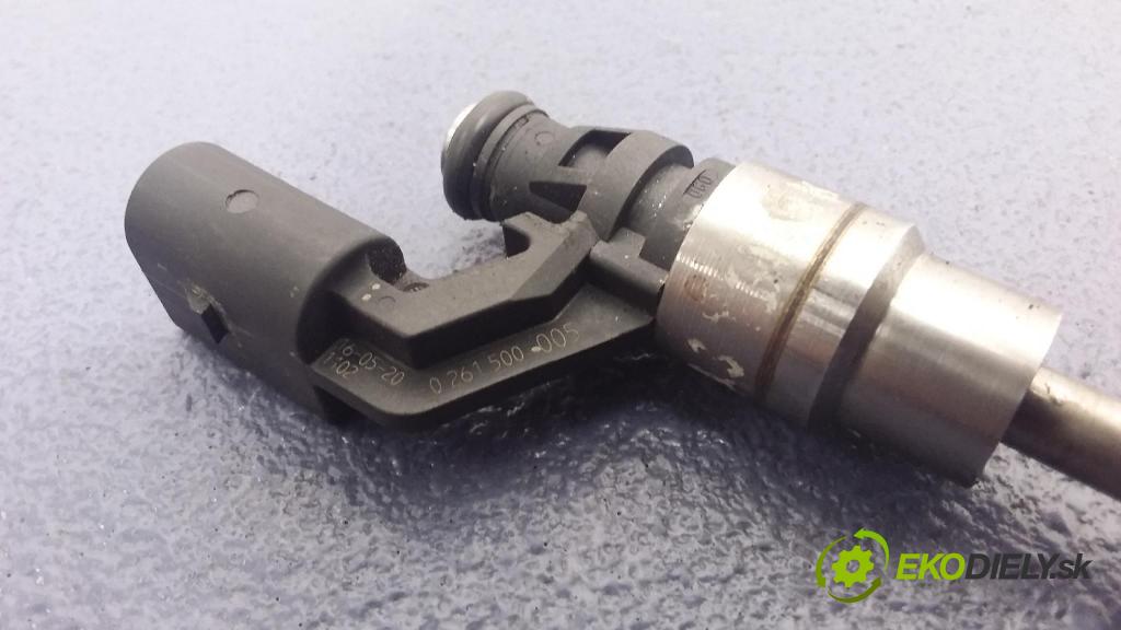 Volkswagen Golf 2002 vstrek 0261500005