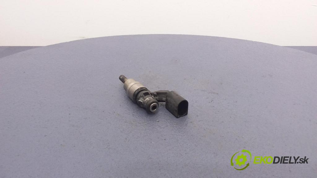 Volkswagen Golf 2002 vstrek 0261500005