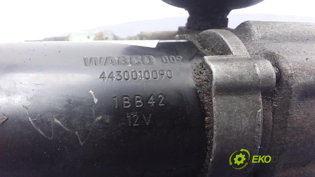 Land rover Range rover 1997 čerpadlo Brzda: 4185010150