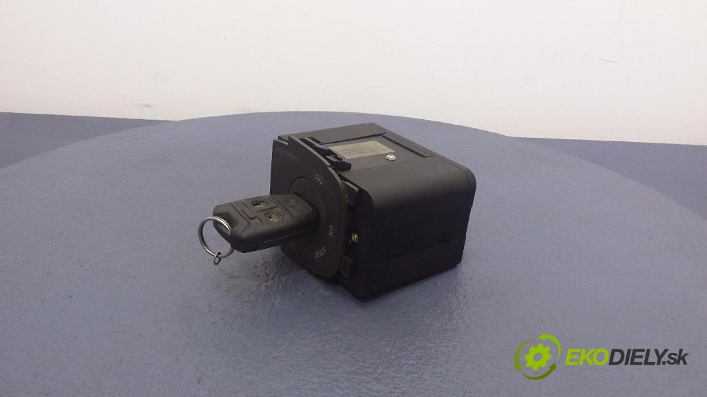 Fiat Croma 2006 Spínač zapaľovania: 7353987700