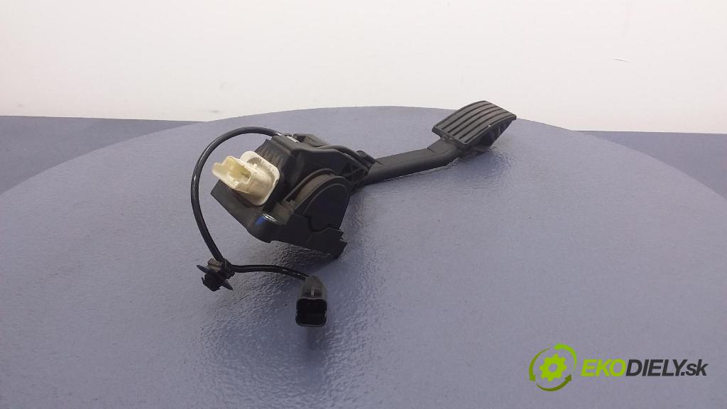 Citroen C5 2006 pedal Plyn: 9650341780