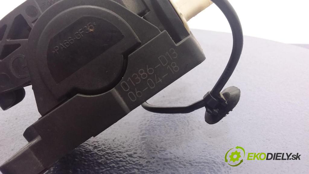 Citroen C5 2006 pedal Plyn: 9650341780