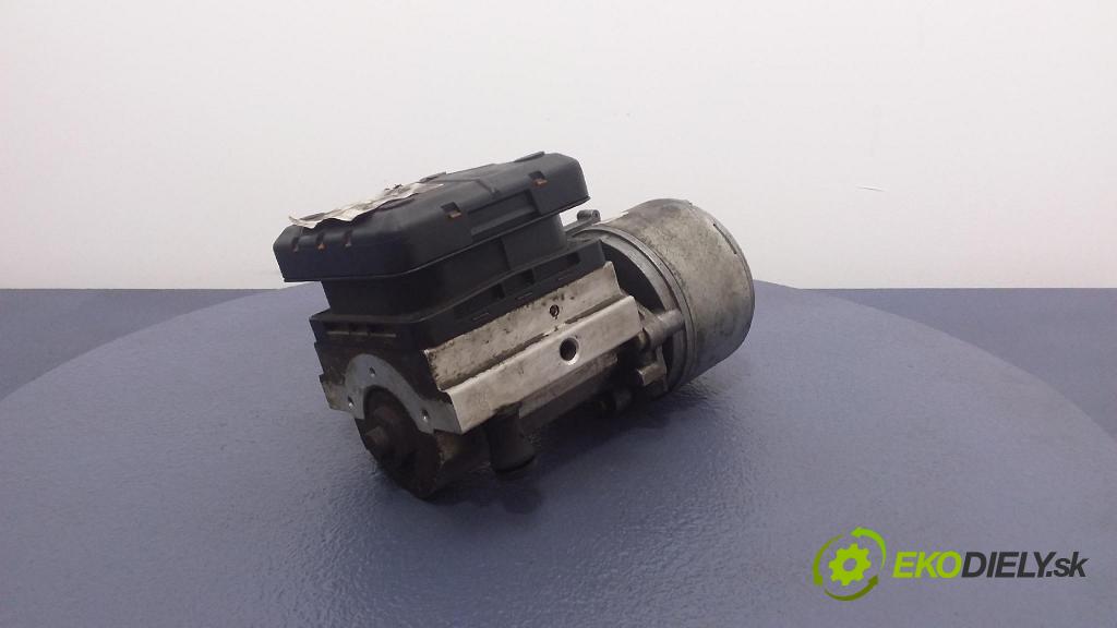 Citroen C5 2006 čerpadlo Hydraulicky: 9654068680