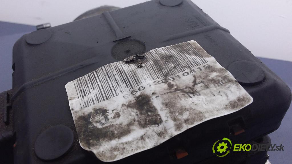 Citroen C5 2006 čerpadlo Hydraulicky: 9654068680