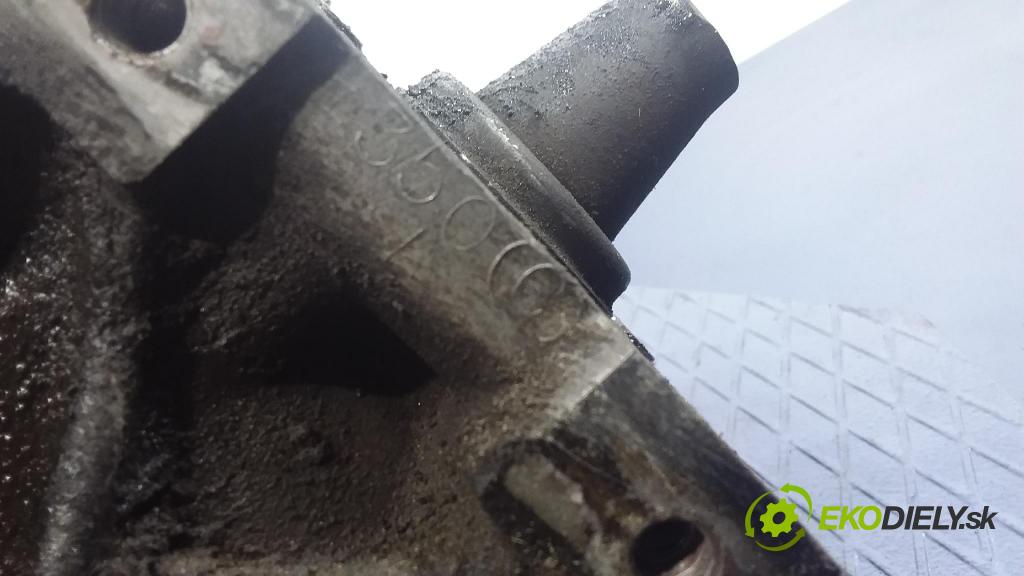 Toyota Avensis 2001 prevodovka Manualna 350(C)